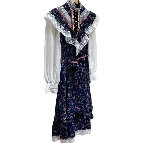 Vintage '70s Jessica McClintock Gunne Sax Navy/Pink Flower Dress - Picture 3 of 16